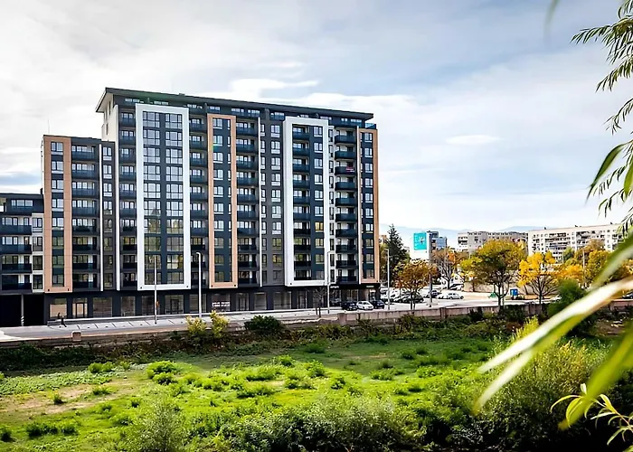 By The River * بلوفديف